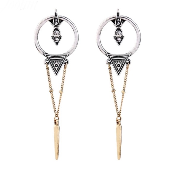 Giana Geometric Spike Drop Earrings - Picture 2 of 5